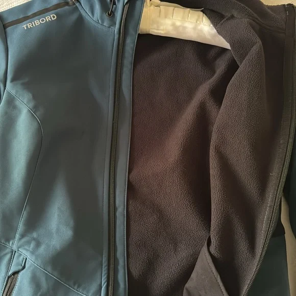 Tribod Windproof Jacket - Picture 3 of 3